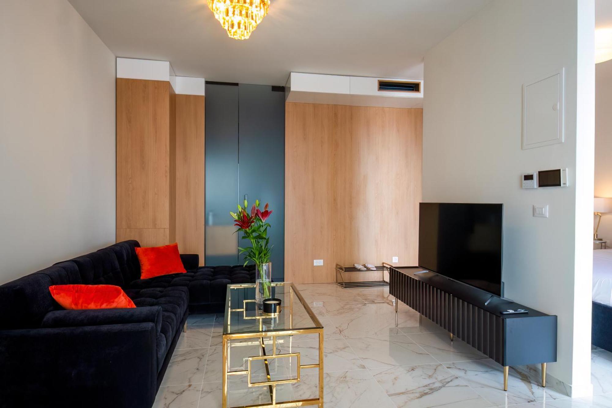 Mediterana Art Deco Resort (Adults Only) ชิเบนิก ภายนอก รูปภาพ